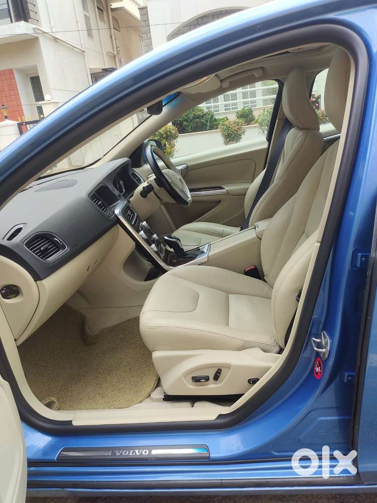 Volvo S60 D4 Momentum, 2016, Diesel