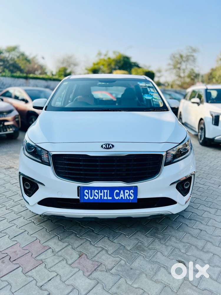 Kia Carnival Premium, 2021, Diesel