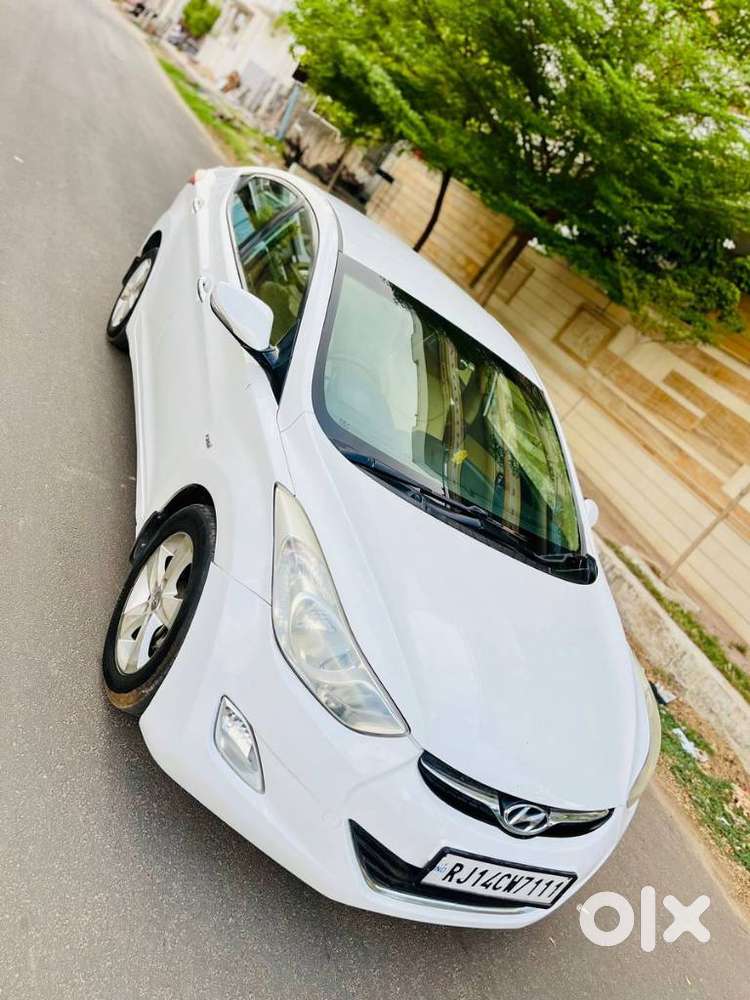 Hyundai New Elantra [2012-2015] 1.6 Crdi Sx (o) Mt, 2013, Diesel