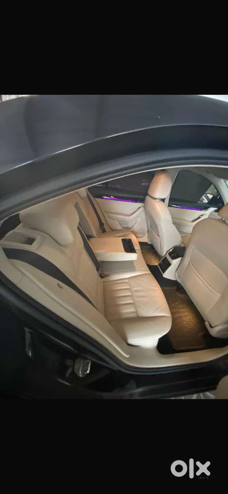 Skoda Octavia L&k Black Colour