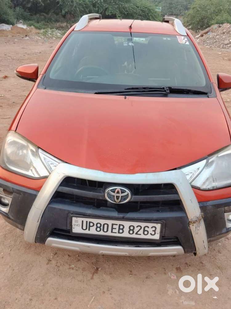 Toyota Etios Cross 1.2 Limited Edition, 2017, Petrol
