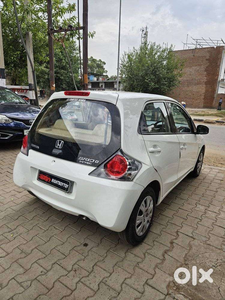 Honda Brio S Mt, 2011, Petrol