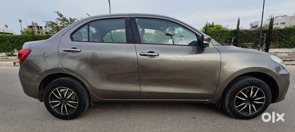 Maruti Suzuki Swift Dzire Vxi(o) Mt, 2023, Cng & Hybrids