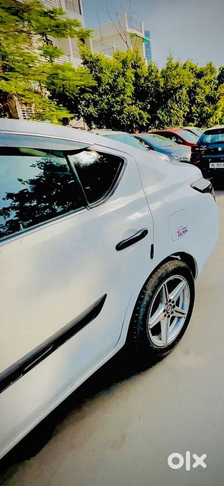 Nissan Petrol Manual 2013