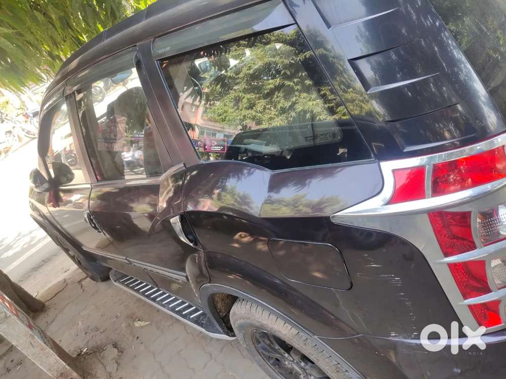 Mahindra Xuv500 At W10 Fwd, 2016, Diesel