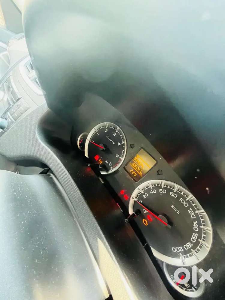 Good Condition Swift 2015 Model 2nd Owner 105000 Km