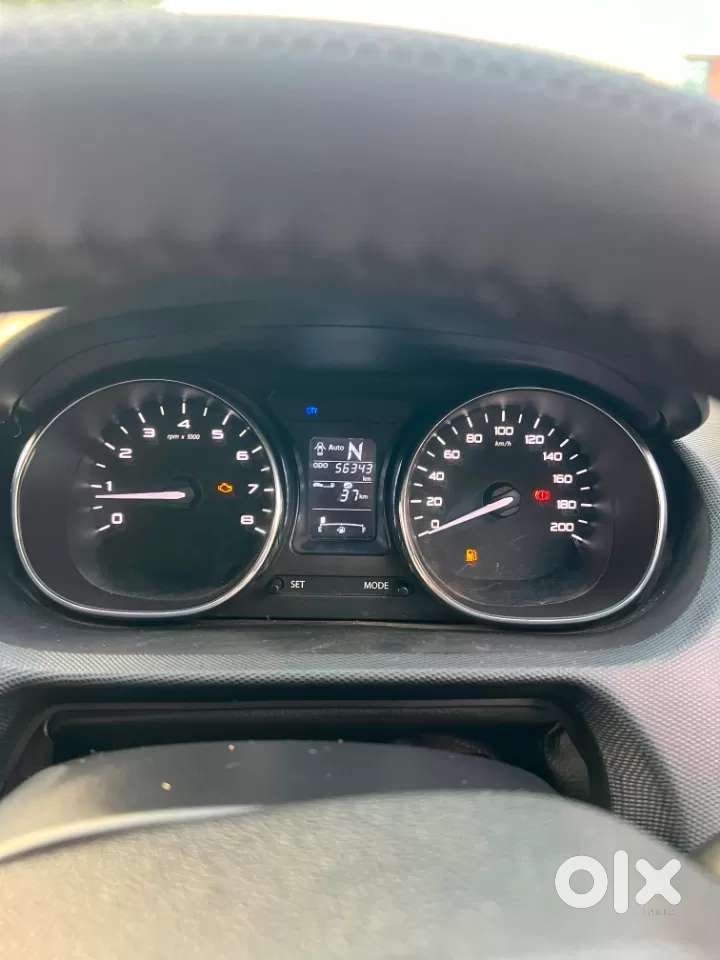 Tata Tiago Xza, 2019, Petrol