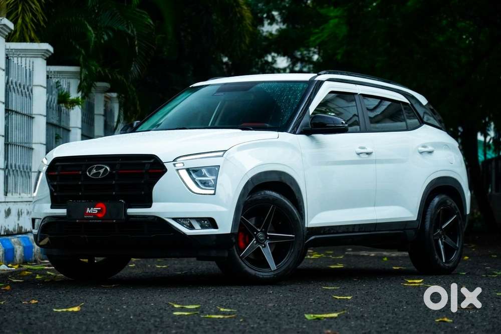 Hyundai Creta 1.5 S Plus Knight Petrol Dual Tone, 2022, Petrol