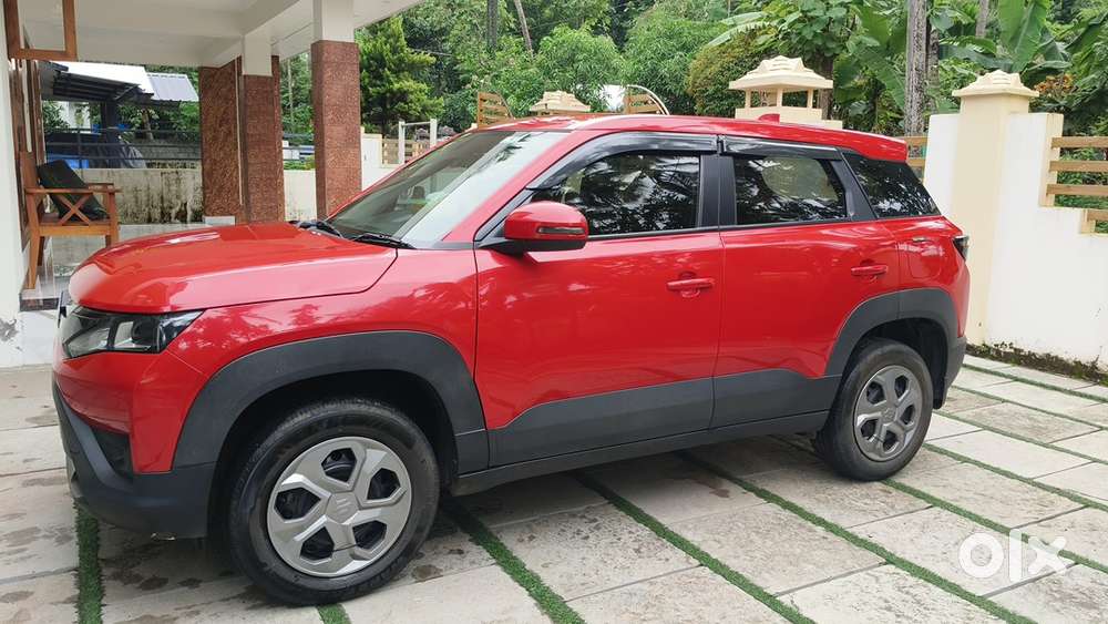 2023 Maruti Brezza Lxi Petrol Manual  33,211 Km