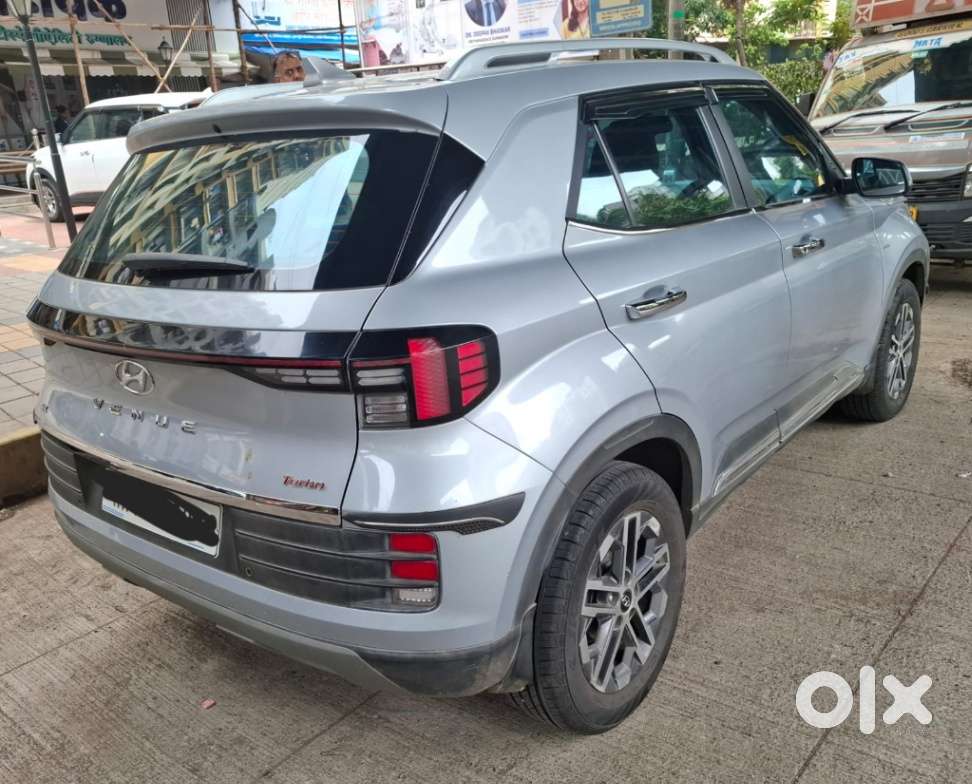 Hyundai Venue 1.0 Sx (o) Turbo Dct, 2023, Petrol