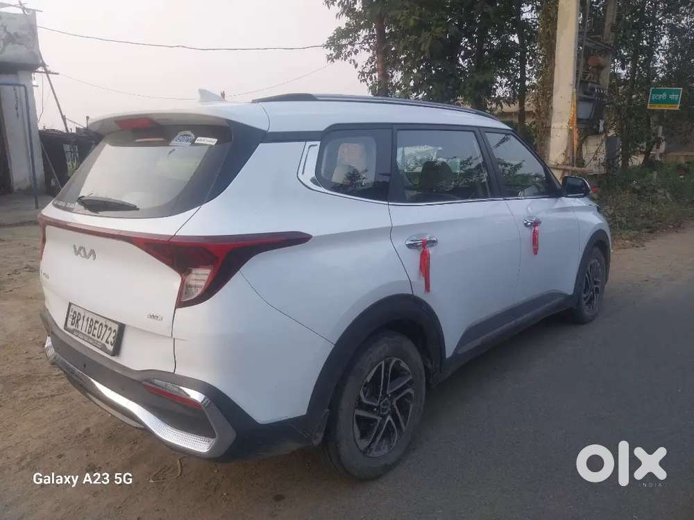 Kia Carens Luxury Plus Top Model 2023 Diesel Well Maintained