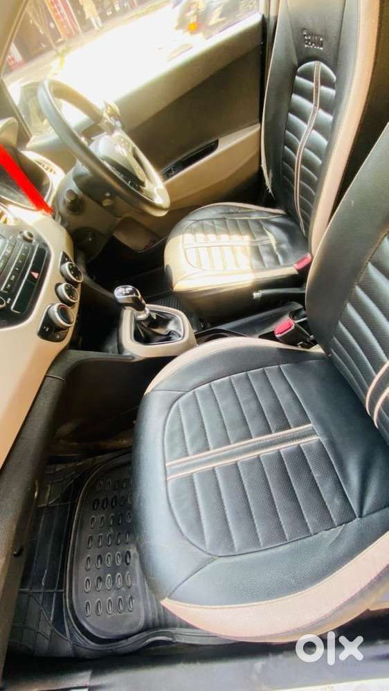 Hyundai Grand I10 2016 Diesel 67025 Km Driven