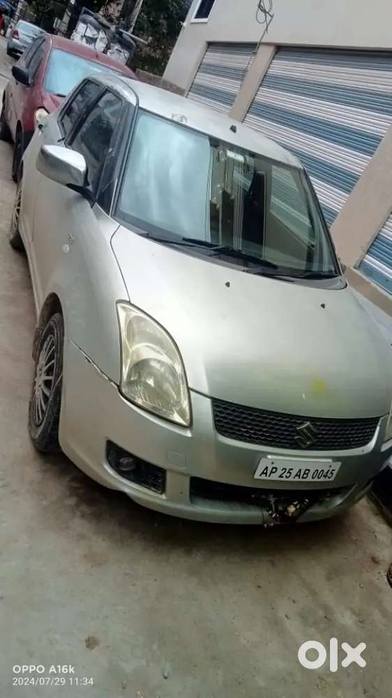 Maruti Suzuki Swift 2009 Diesel 108000 Km Driven