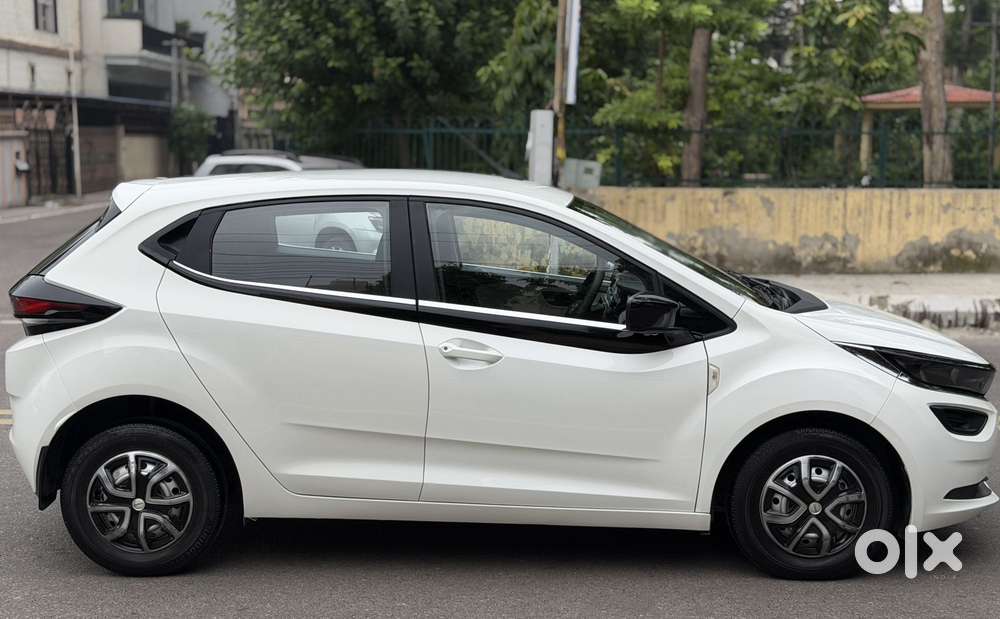 Tata Altroz 1.5 Xe Diesel, 2023, Diesel