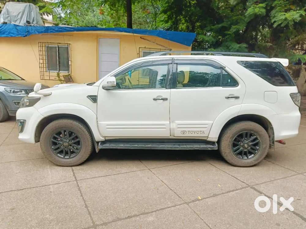 Toyota Fortuner 4x2 At, 2013, Diesel
