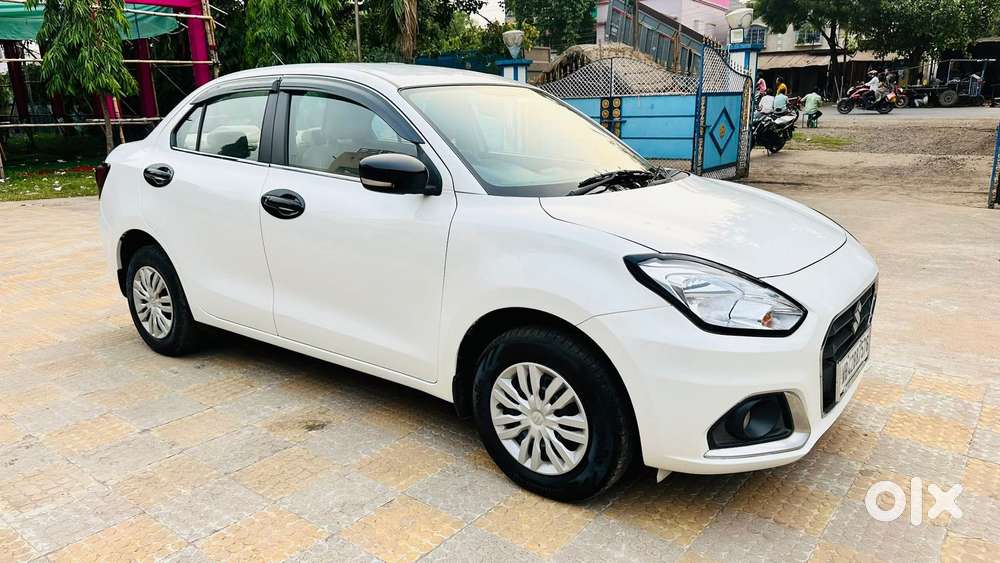 Maruti Suzuki Swift Dzire 1.3 Vxi, 2022, Petrol