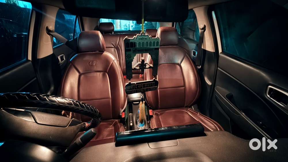 Hyundai Venue Petrol Manual 2021