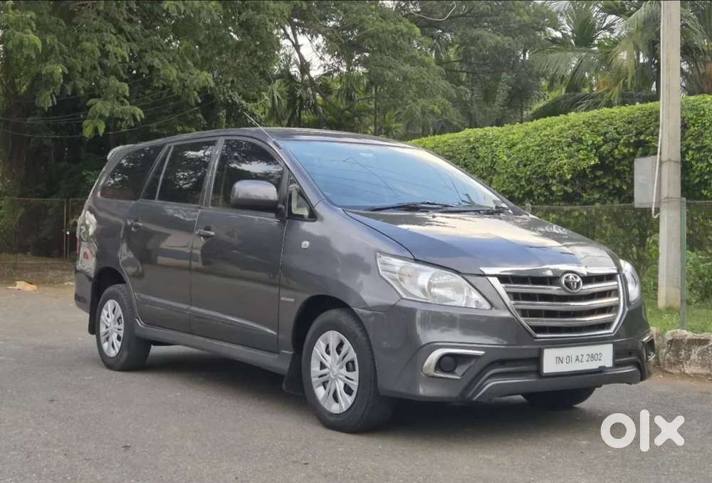 Toyota Innova 2.5 G (diesel) 7 Seater Bs Iv, 2015, Diesel