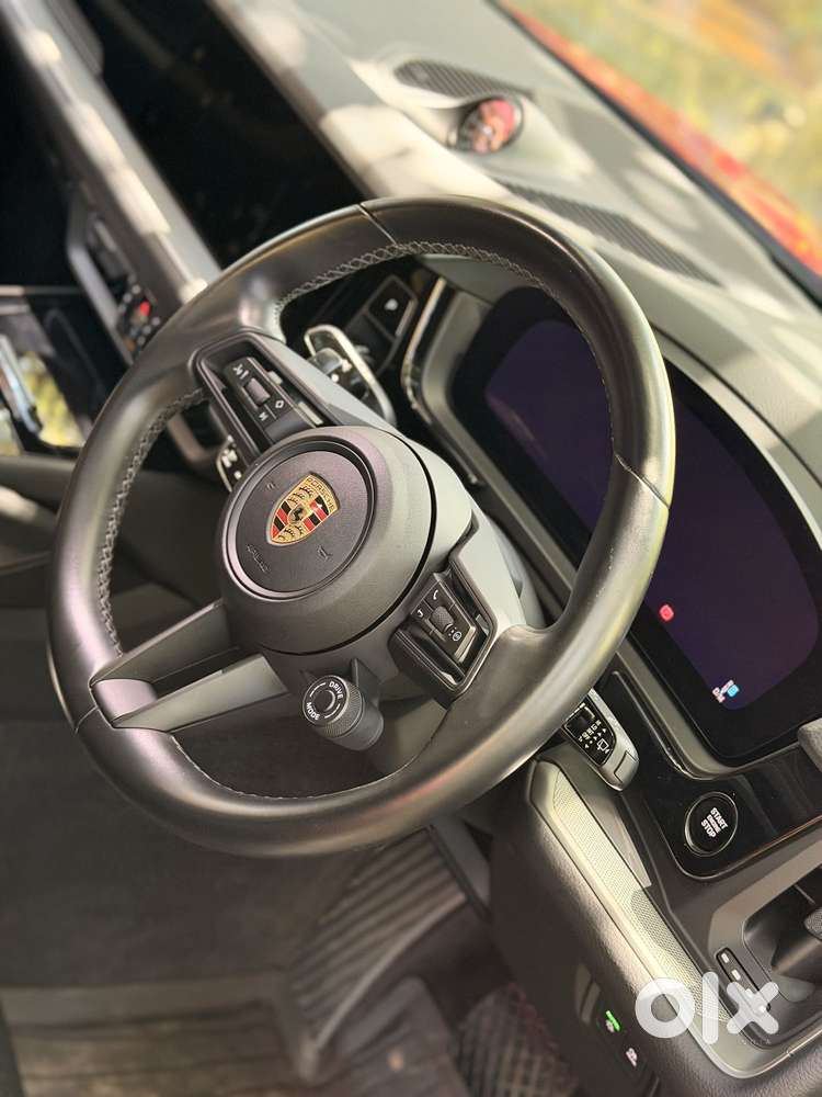 Porsche Cayenne V6 Tiptronic, 2024, Petrol