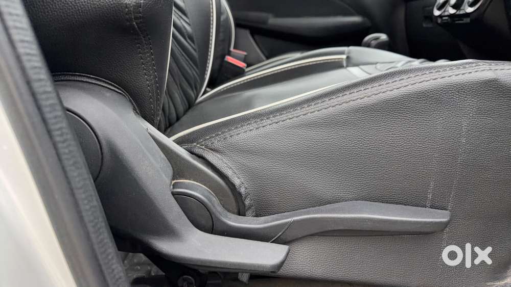 Maruti Suzuki Swift Amt Vxi, 2023, Petrol