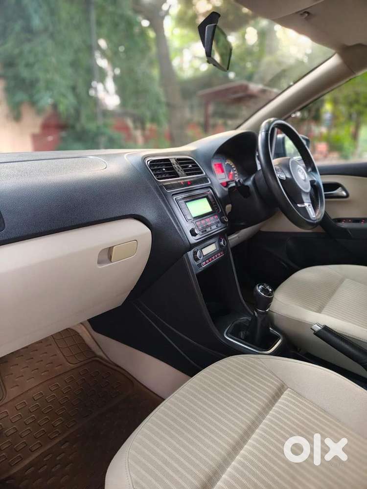Volkswagen Polo Petrol Highline 1.2l, 2014, Petrol