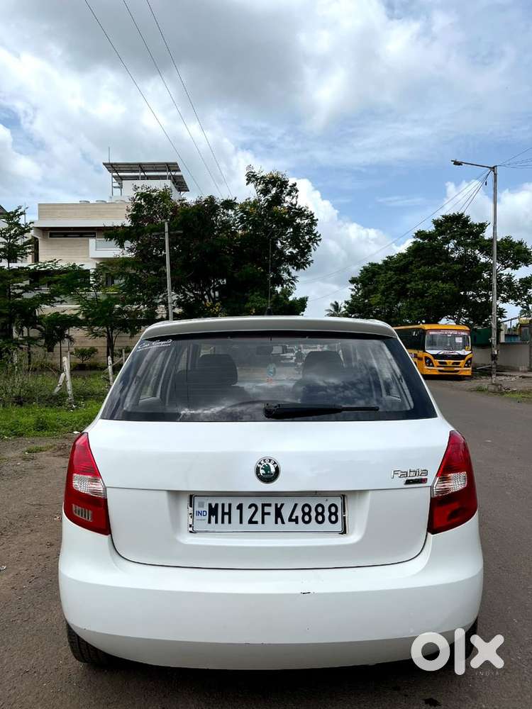 Skoda Fabia Petrol Manual 2009 All Power Windo,power Steering,with Cng