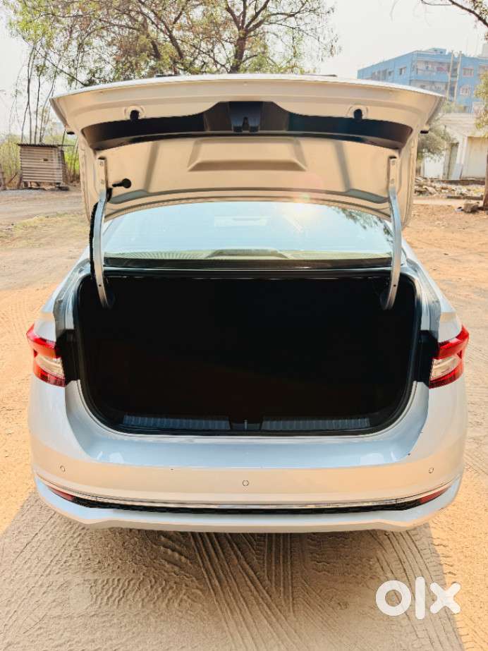 Skoda Slavia 1.0 Tsi Style, 2022, Petrol