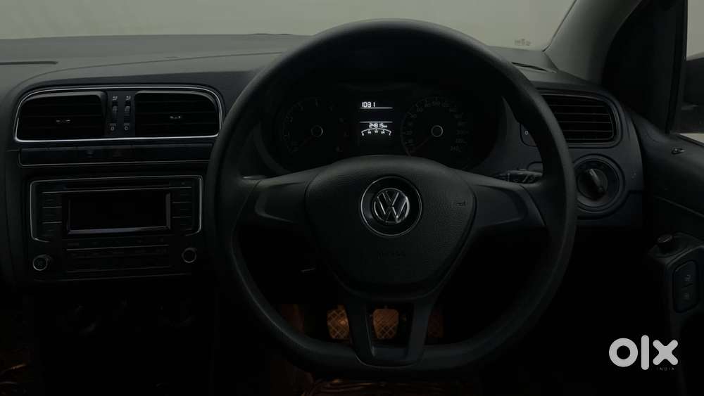 Volkswagen Polo Petrol Comfortline 1.2l, 2016, Petrol