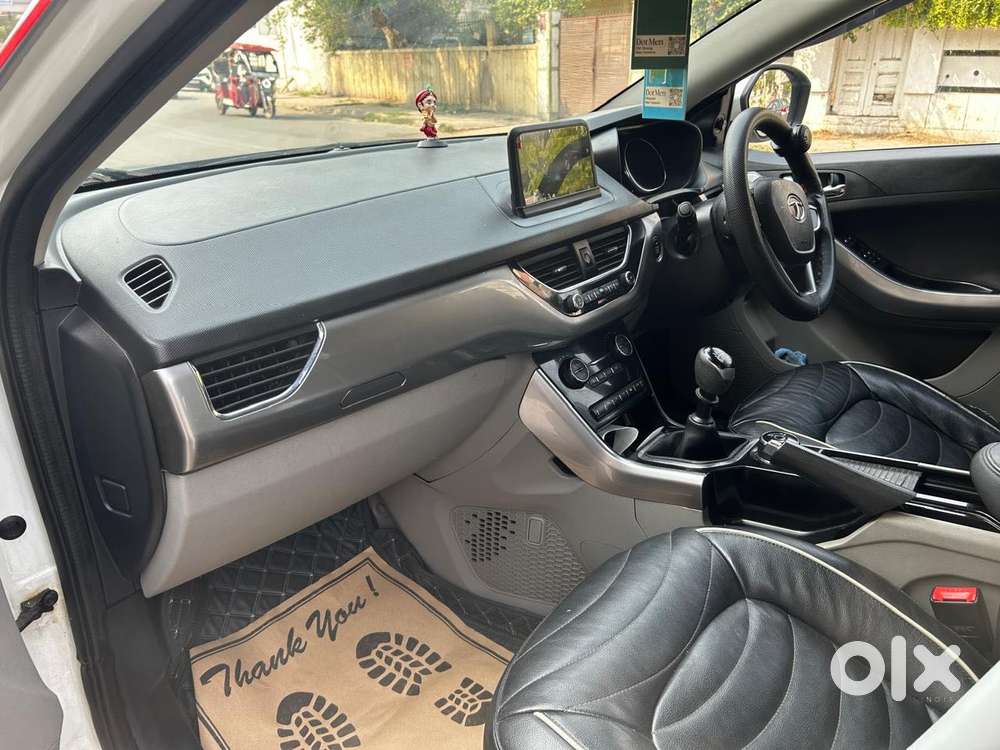Tata Nexon 1.5 Revotorq Xz Plus, 2018, Petrol