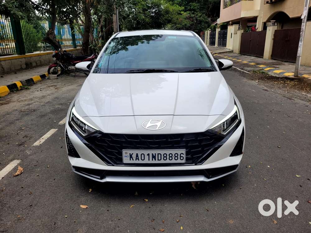 Hyundai I20 Asta (o) 1.2 Ivt, 2024, Petrol