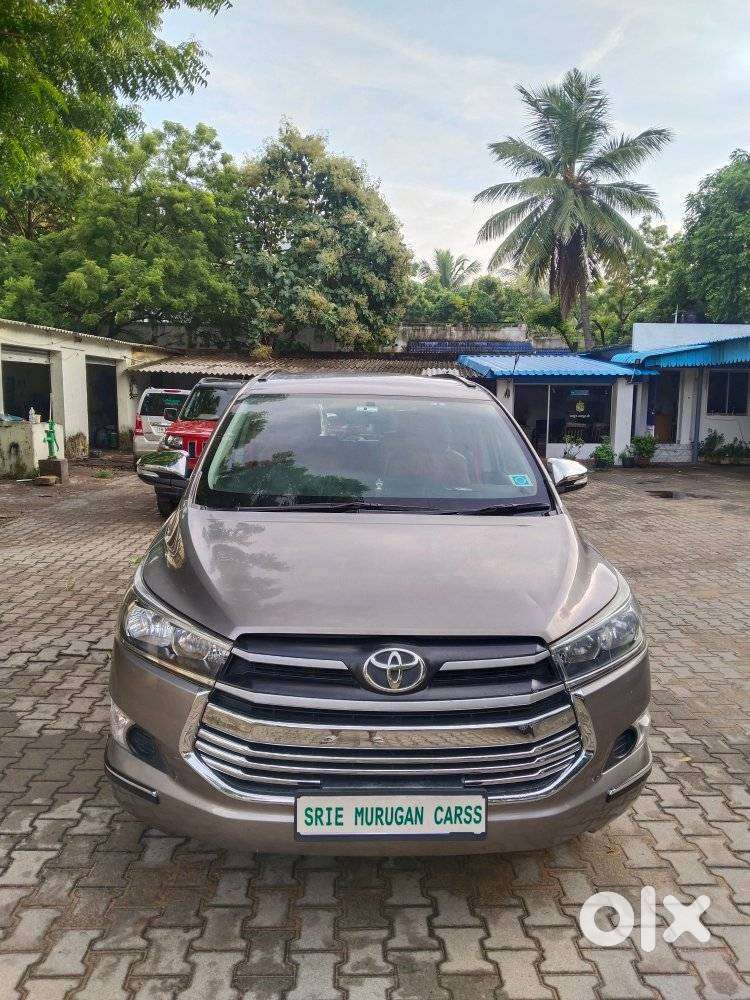 Toyota Innova Crysta 2.8 Gx At, 2017, Diesel