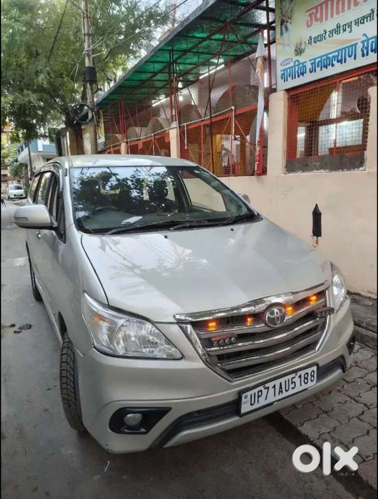 Toyota Innova 2.5 Gx 2012