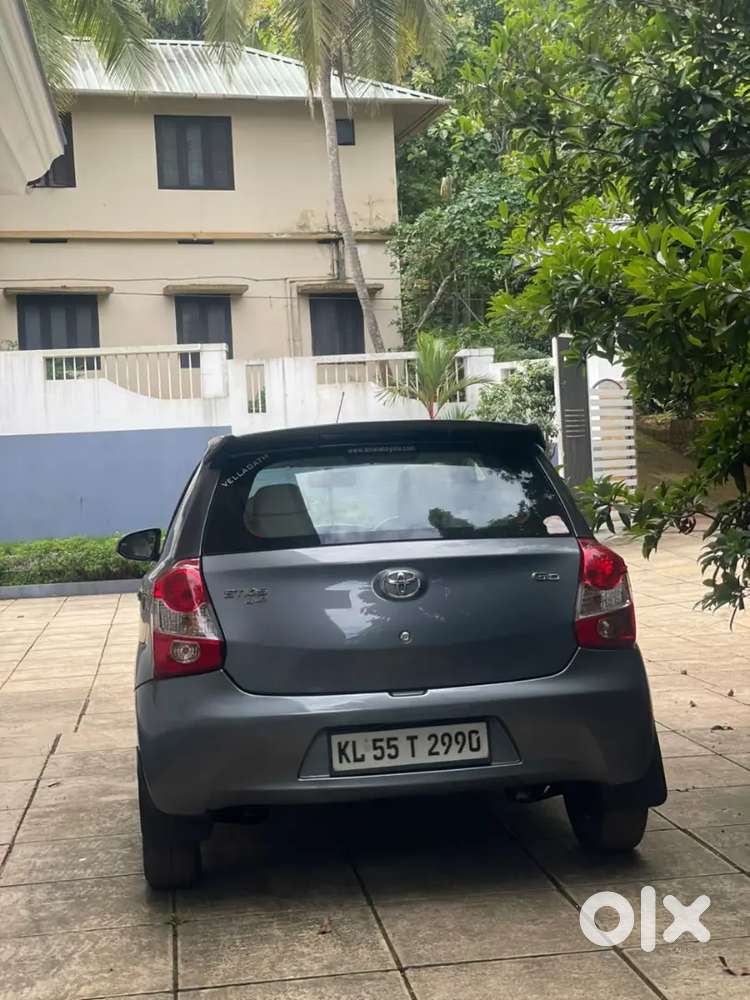Toyota Etios Liva 2016