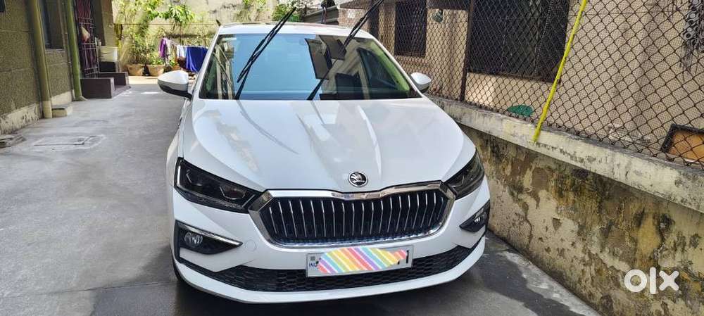 Skoda Slavia 1.0 Tsi Style At, 2022, Petrol