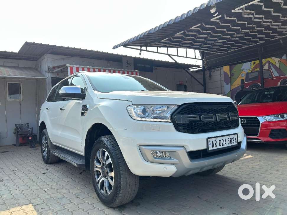 Ford Endeavour 3.2 Titanium At 4x4, 2017, Diesel