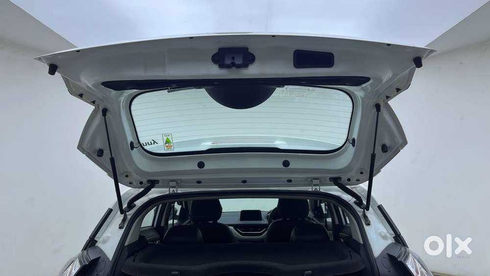 Tata Nexon 1.2 Revotron Xza Plus, 2023, Petrol
