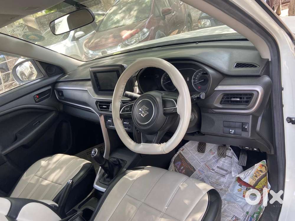 Maruti Suzuki Brezza 1.5 Vxi Cng, 2024, Cng & Hybrids