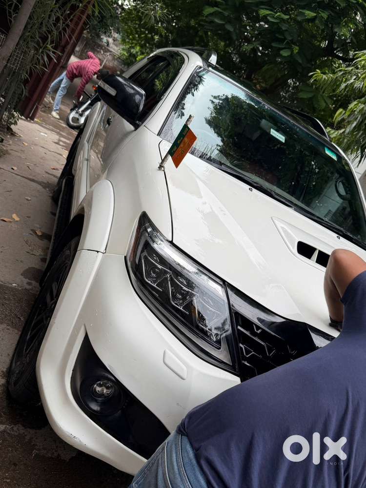 Toyota Fortuner Diesel 2013