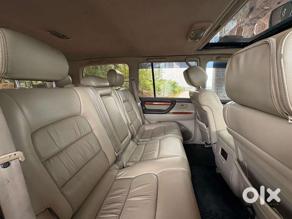 Toyota Land Cruiser 2005