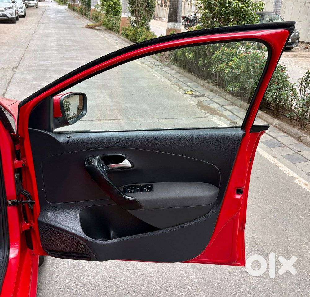 Volkswagen Polo Sr Petrol 1.2l, 2014, Diesel
