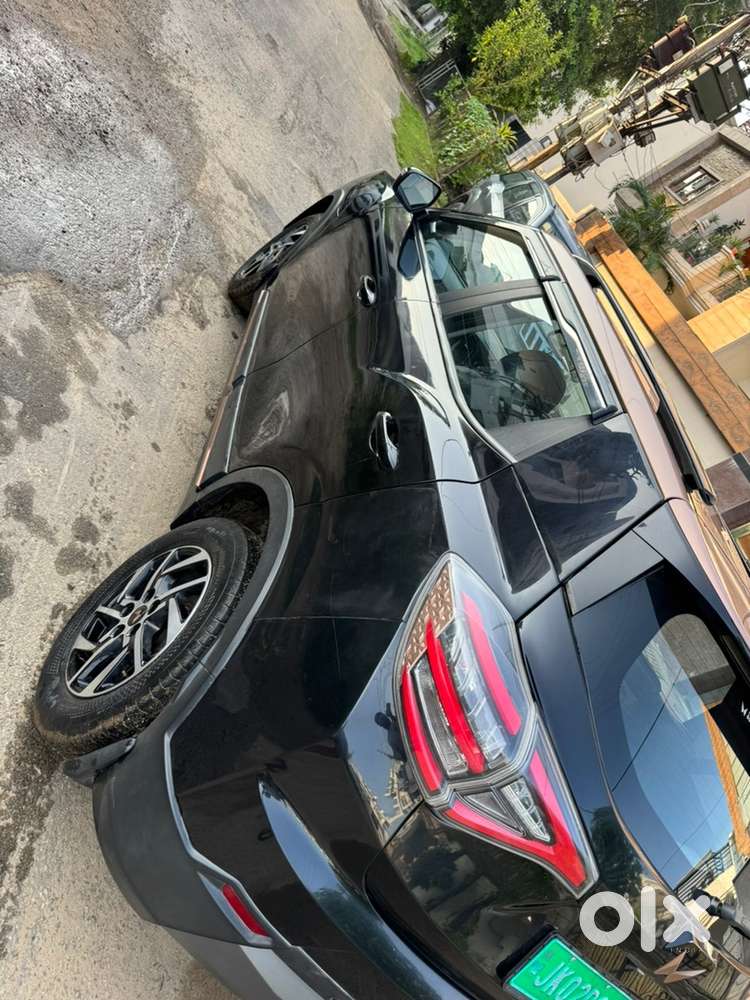 Mahindra Xuv400 Ev 2023