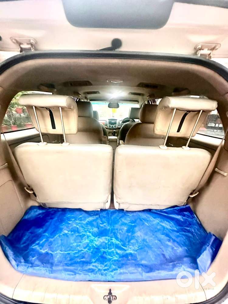 Toyota Innova 2007 Diesel Well Maintained, 4 New Tyres
