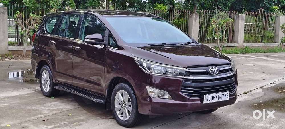 Toyota Innova Crysta 2.8 Gx At, 2016, Diesel
