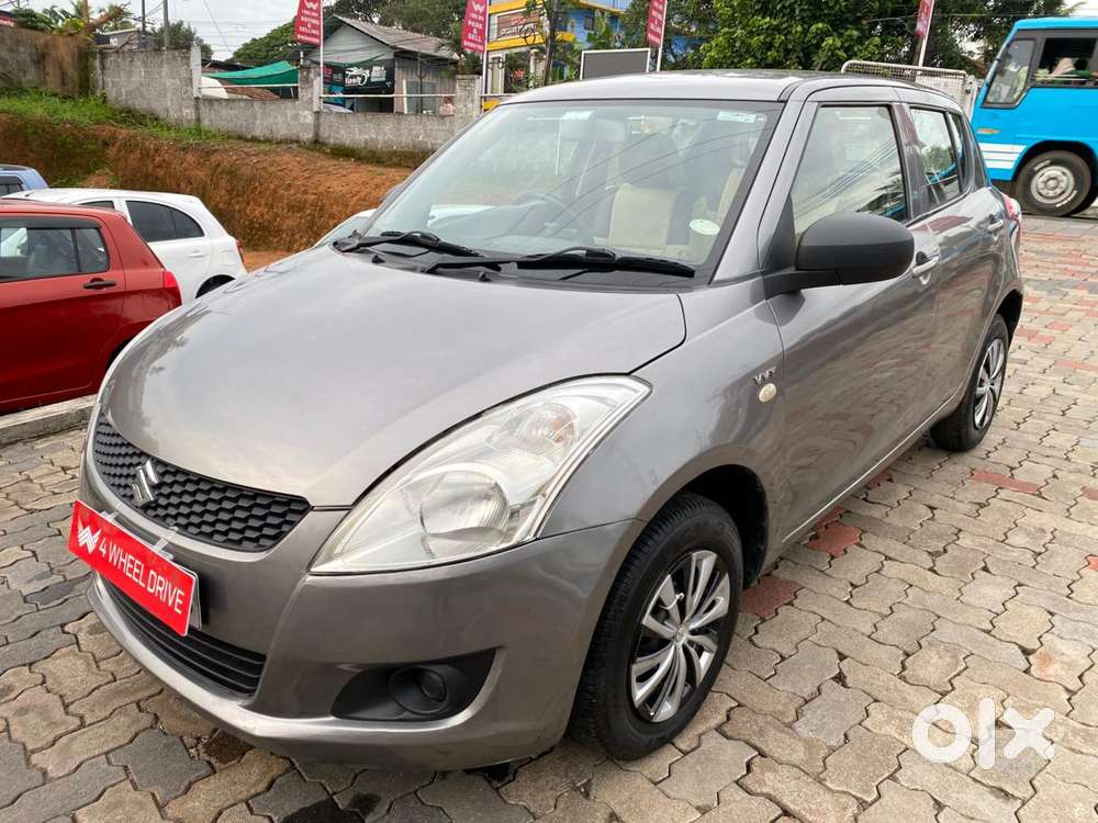 Maruti Suzuki Swift Lxi Optional-o, 2014, Petrol