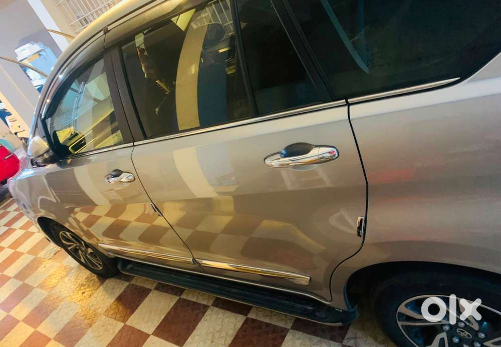 Toyota Innova Crysta 2023 Diesel Car