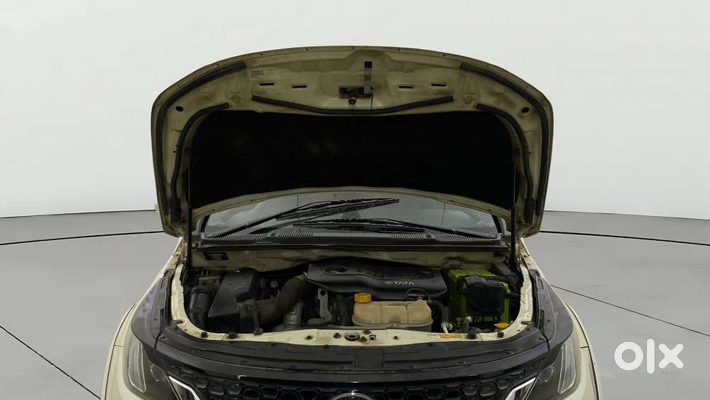 Tata Hexa 2.2 Xta 4x2 7 Str, 2018, Diesel