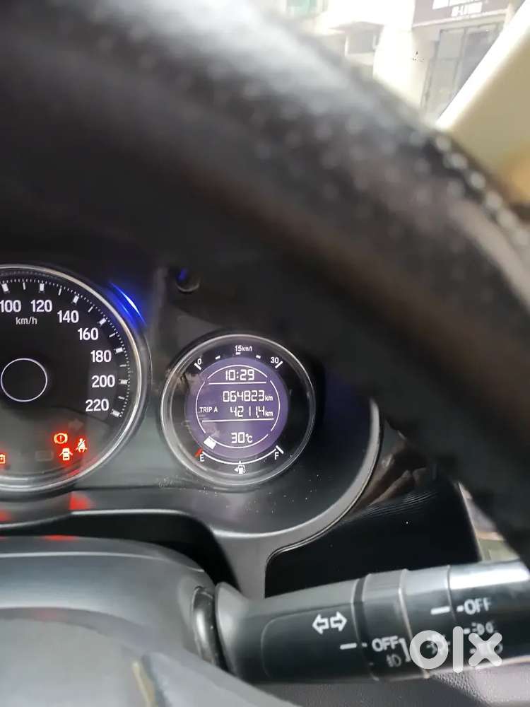 Honda City V I-vtec 2017  Petrol Manual  2nd Owner  Well Maintained