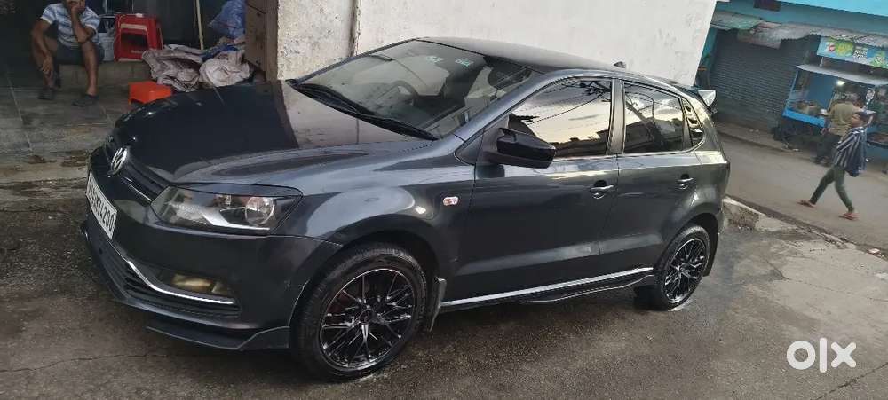 Volkswagen Polo 2015 Petrol 87000 Km Driven