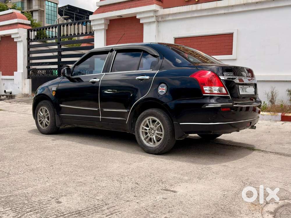 Maruti Suzuki Dzire 1.2 Vxi, 2011, Petrol