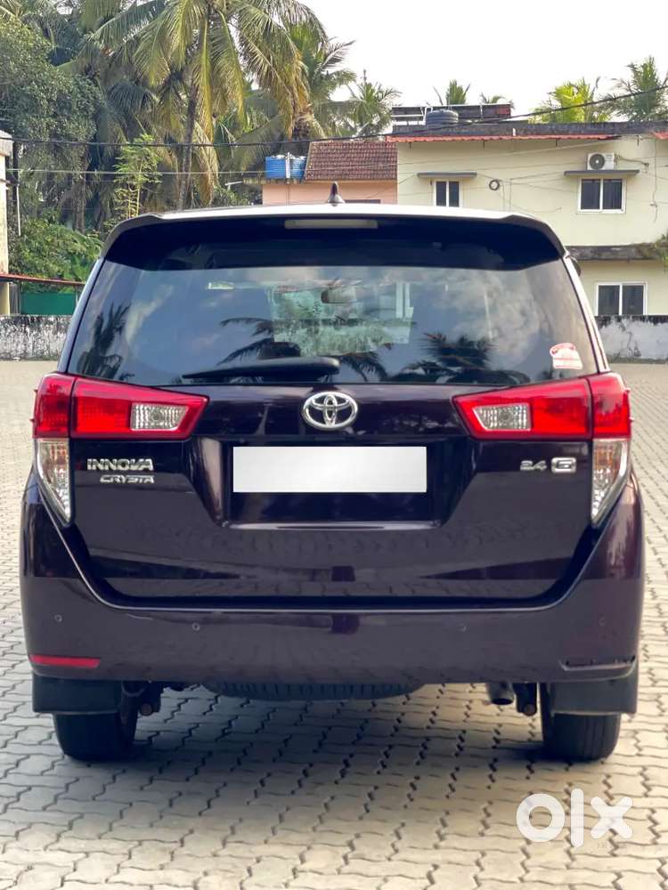 Toyota Innova Crysta 2020 Diesel 43000 Km Driven
